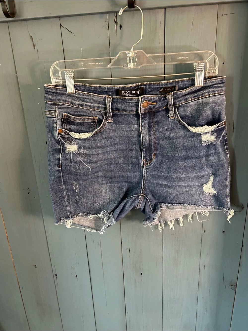 Judy Blue Women's Summer Distressed Denim Shorts - Blue | Size 13/31